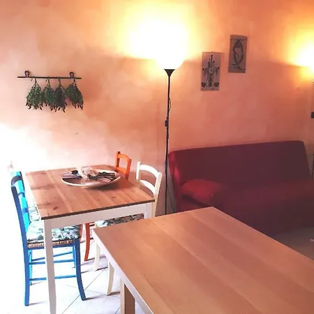 Indipendente In Villetta In Bioarchitettura ジェンマーノ